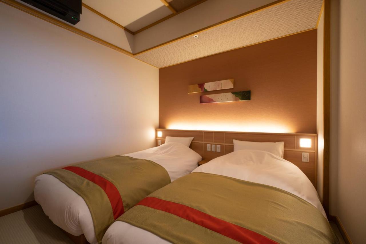 Hotel Kyoto Umekoji Kadensho Extérieur photo A room at the hotel