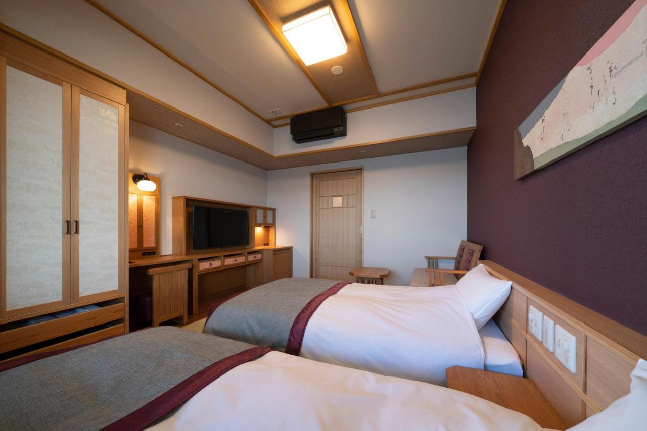 Hotel Kyoto Umekoji Kadensho Extérieur photo A room at the hotel